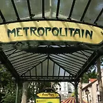 Cmg Butte Montmartre Berthe I