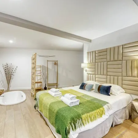 Cmg Butte Montmartre Berthe I